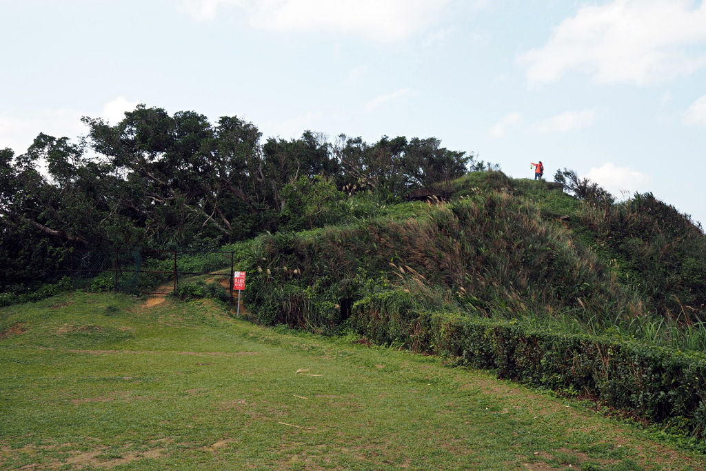 Aufgang zum neuen Bunker in der Festung