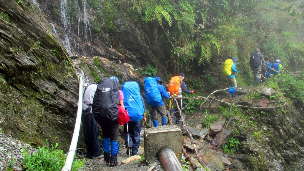 Jiaming Lake Hike Day 1 Hiking Group