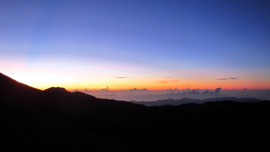 Jiaming Lake Day 3 Sunrise