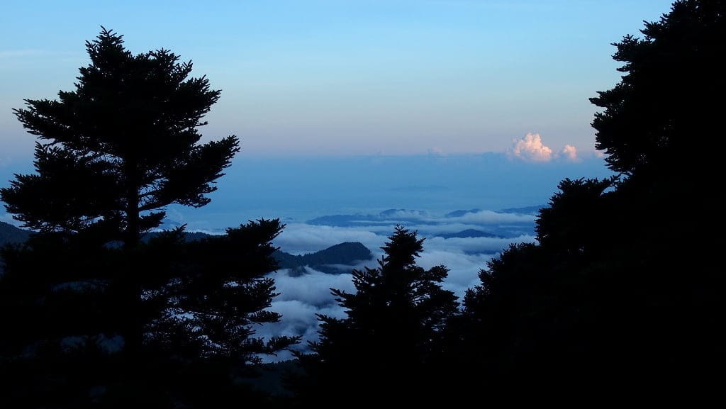 Jiaming Lake Hike Day 1 Mountain View Over Clouds