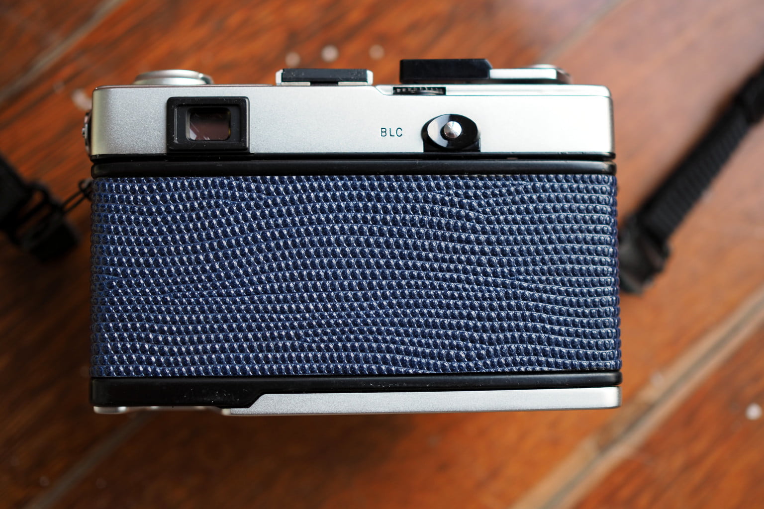 Olympus 35DC back with new navy blue leatherette