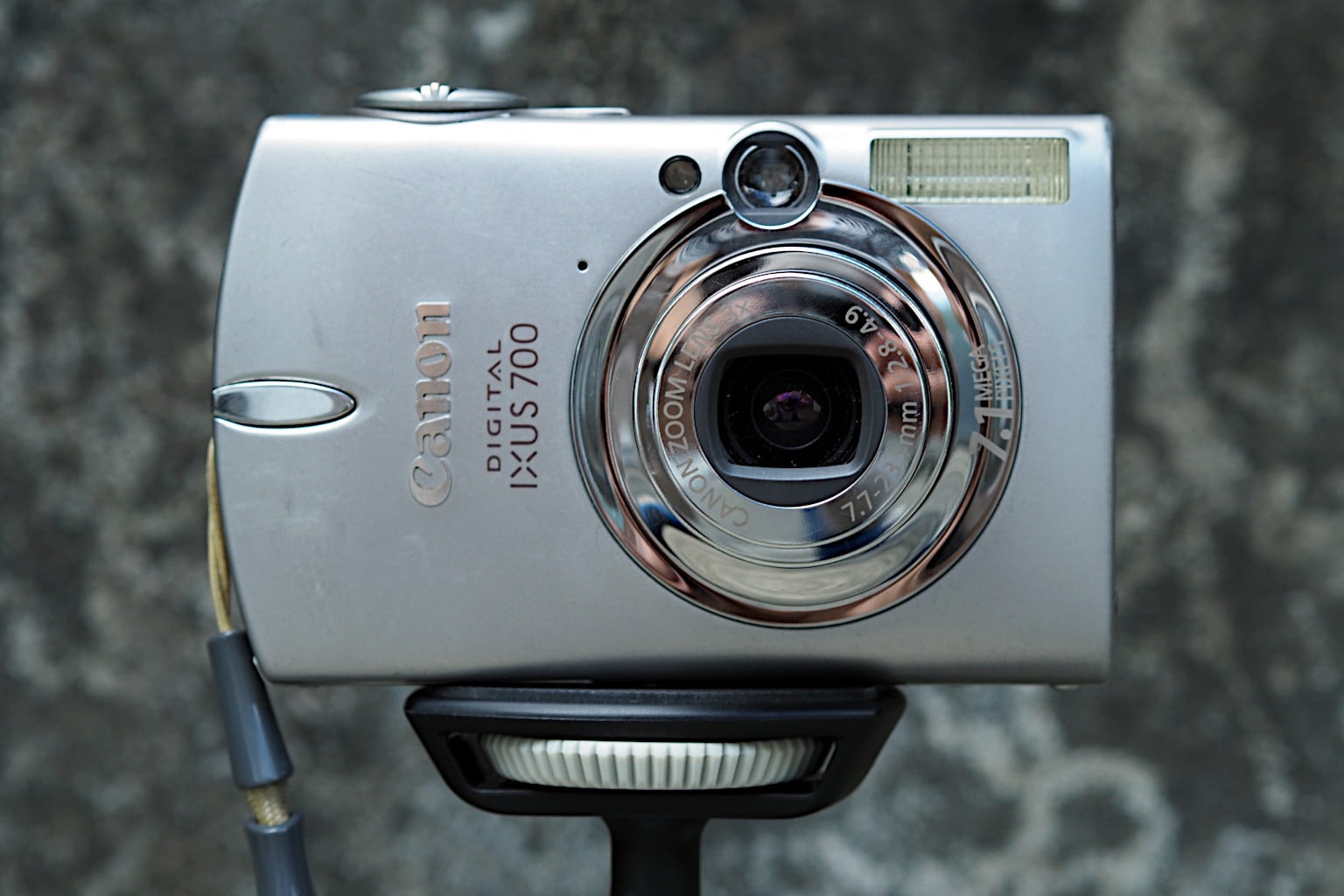 blog_ixus-front.JPG